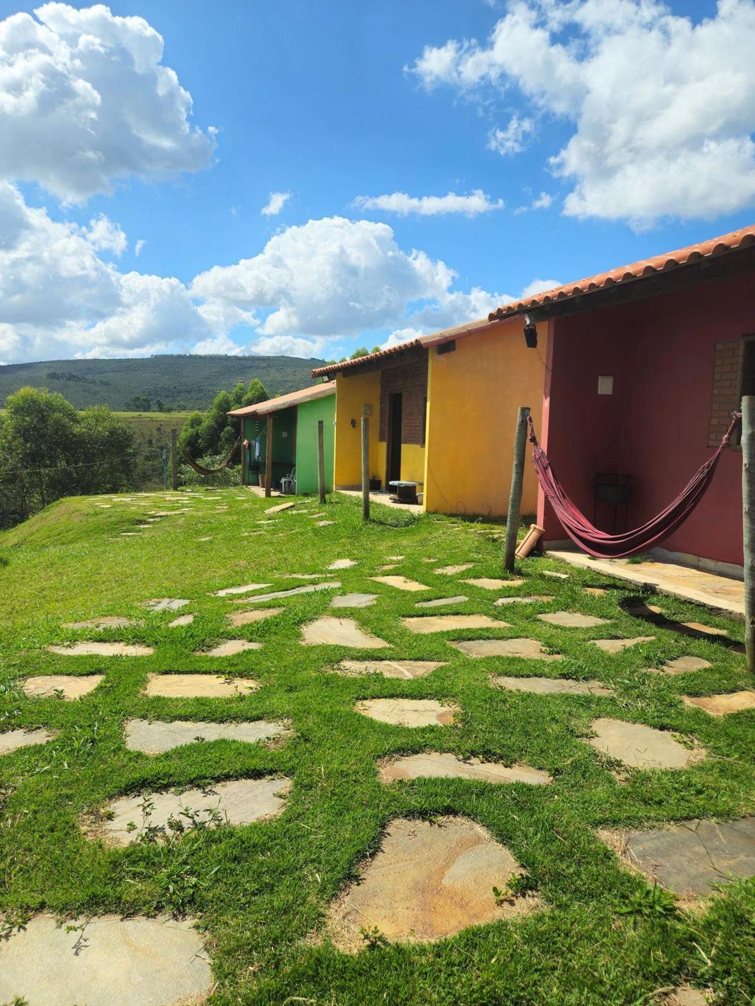 Chalés Pão Sobre Ás Águas Carrancas Esterno foto